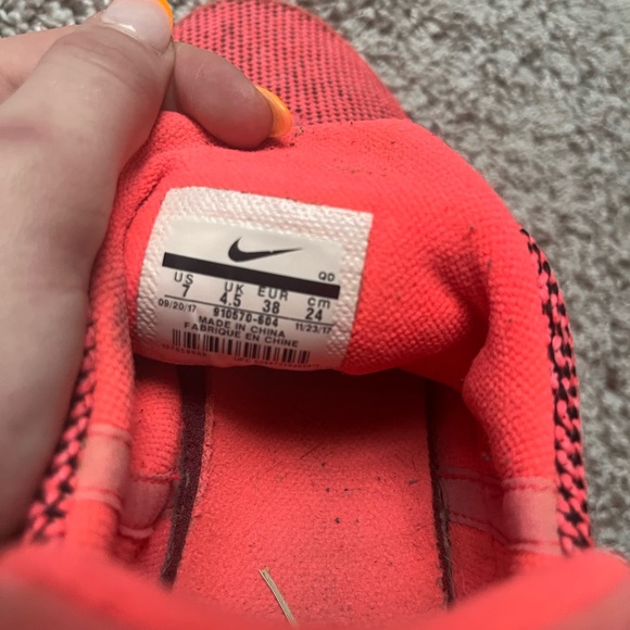 Nike Presto Fly SE (910570-604) Hot Punch Pink Blast - Picture 3 of 5